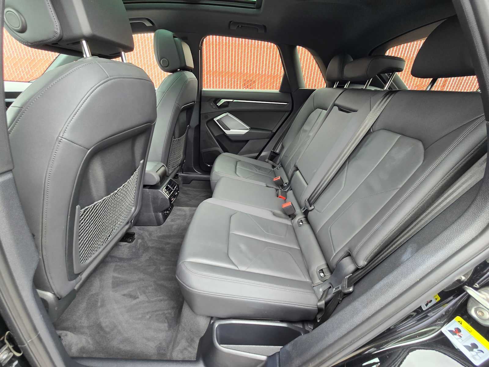 2023 Audi Q3 S line Premium
