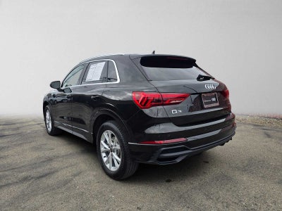 2023 Audi Q3 S line Premium