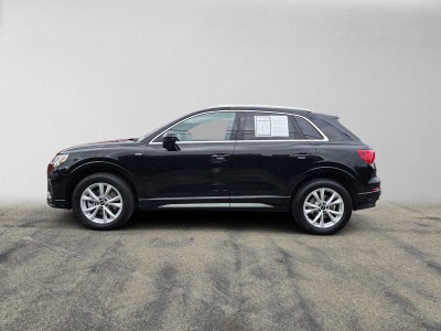 2023 Audi Q3 S line Premium