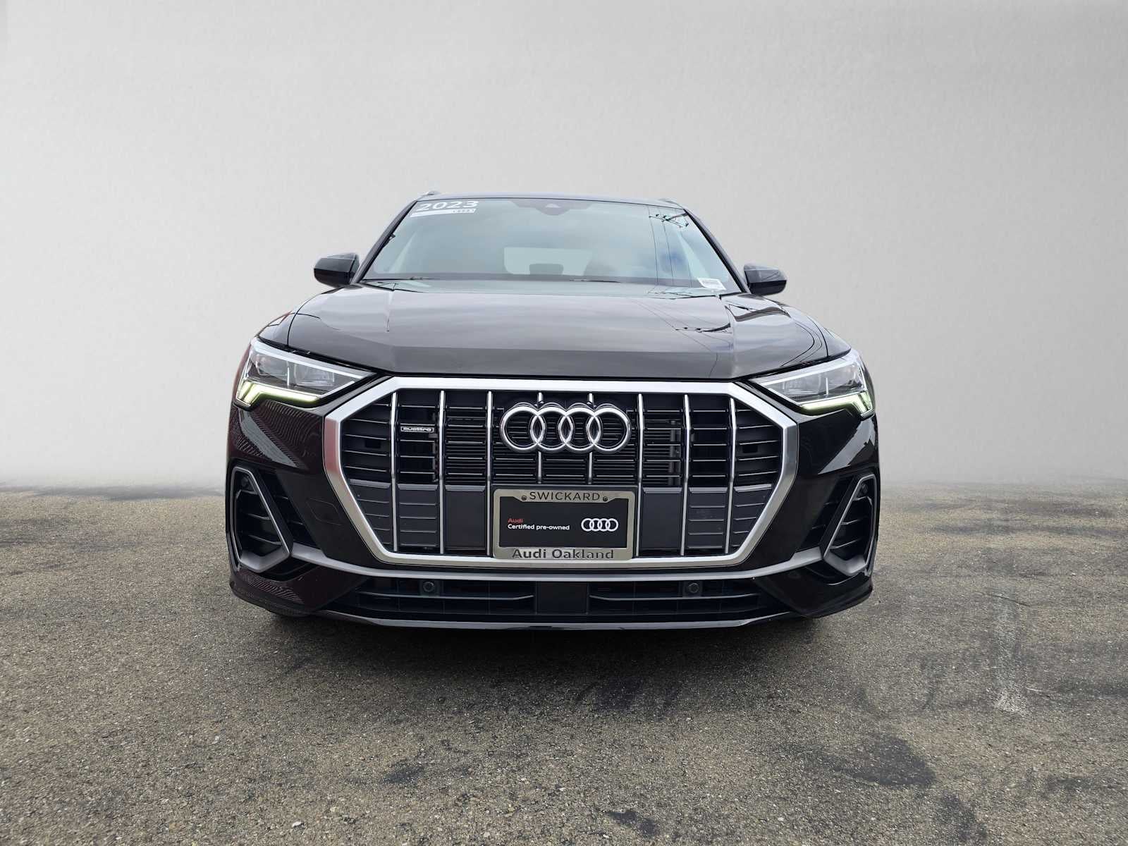 2023 Audi Q3 S line Premium