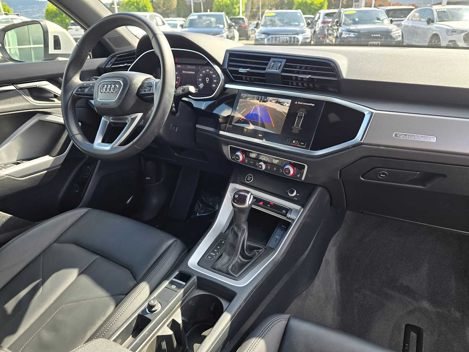 2025 Audi Q3 S line Premium