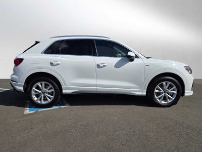 2025 Audi Q3 S line Premium