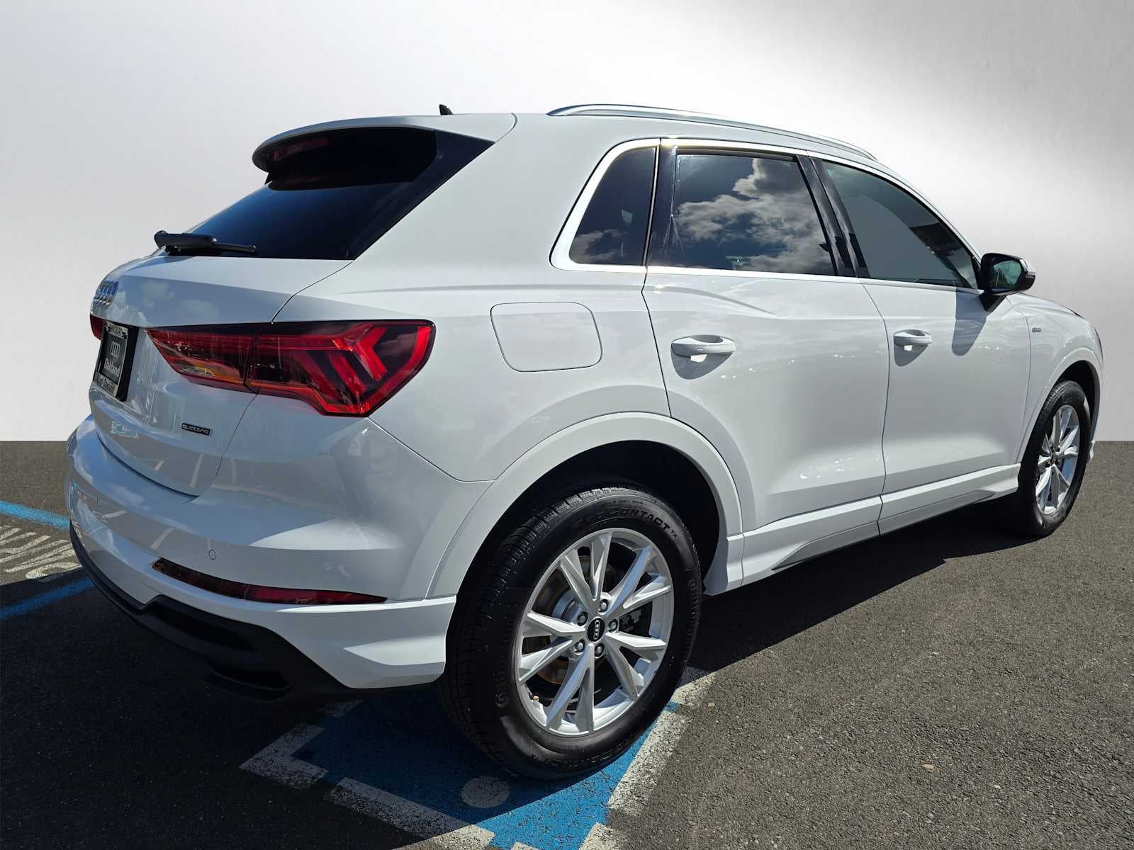 2025 Audi Q3 S line Premium