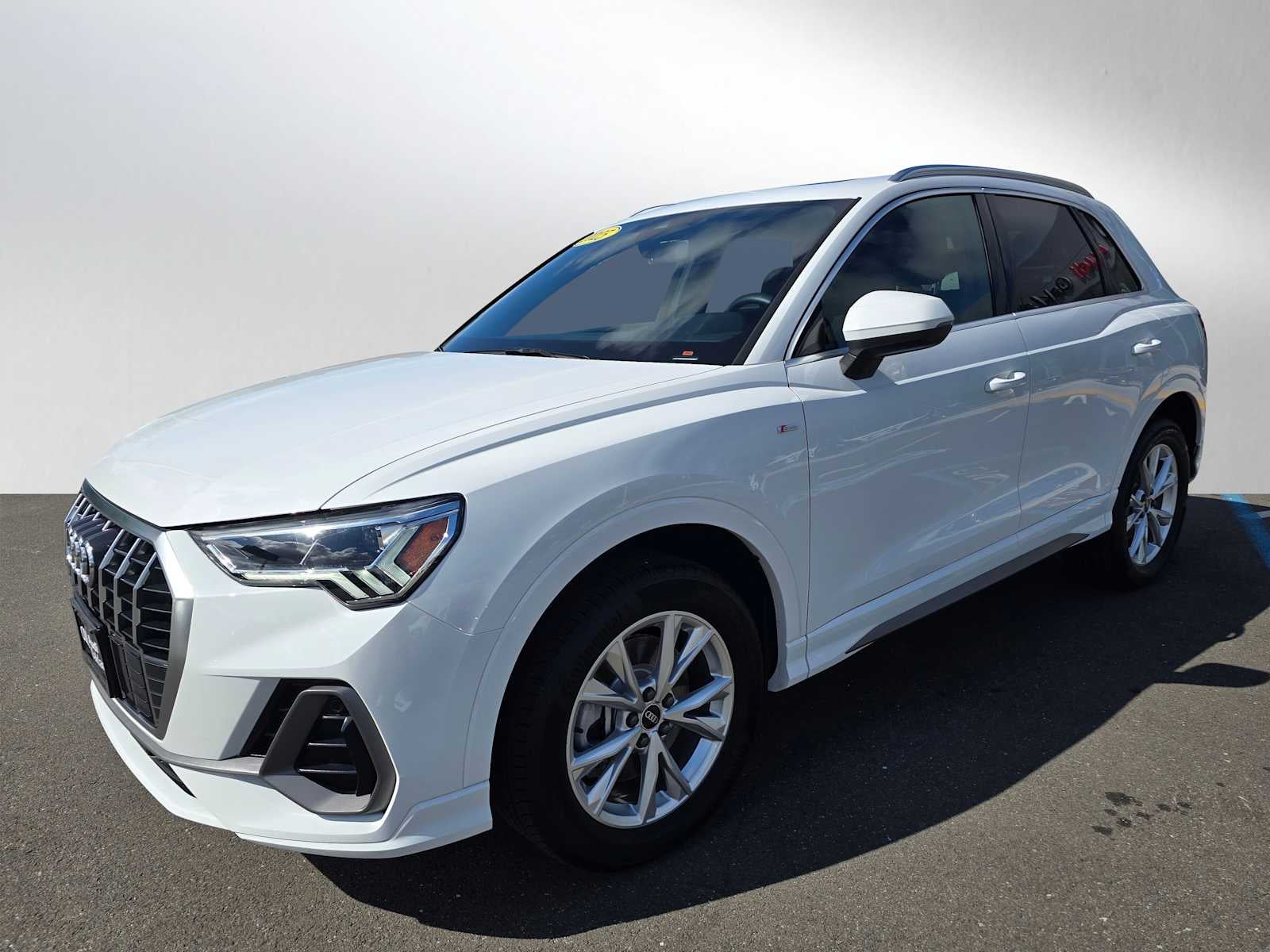 2025 Audi Q3 S line Premium