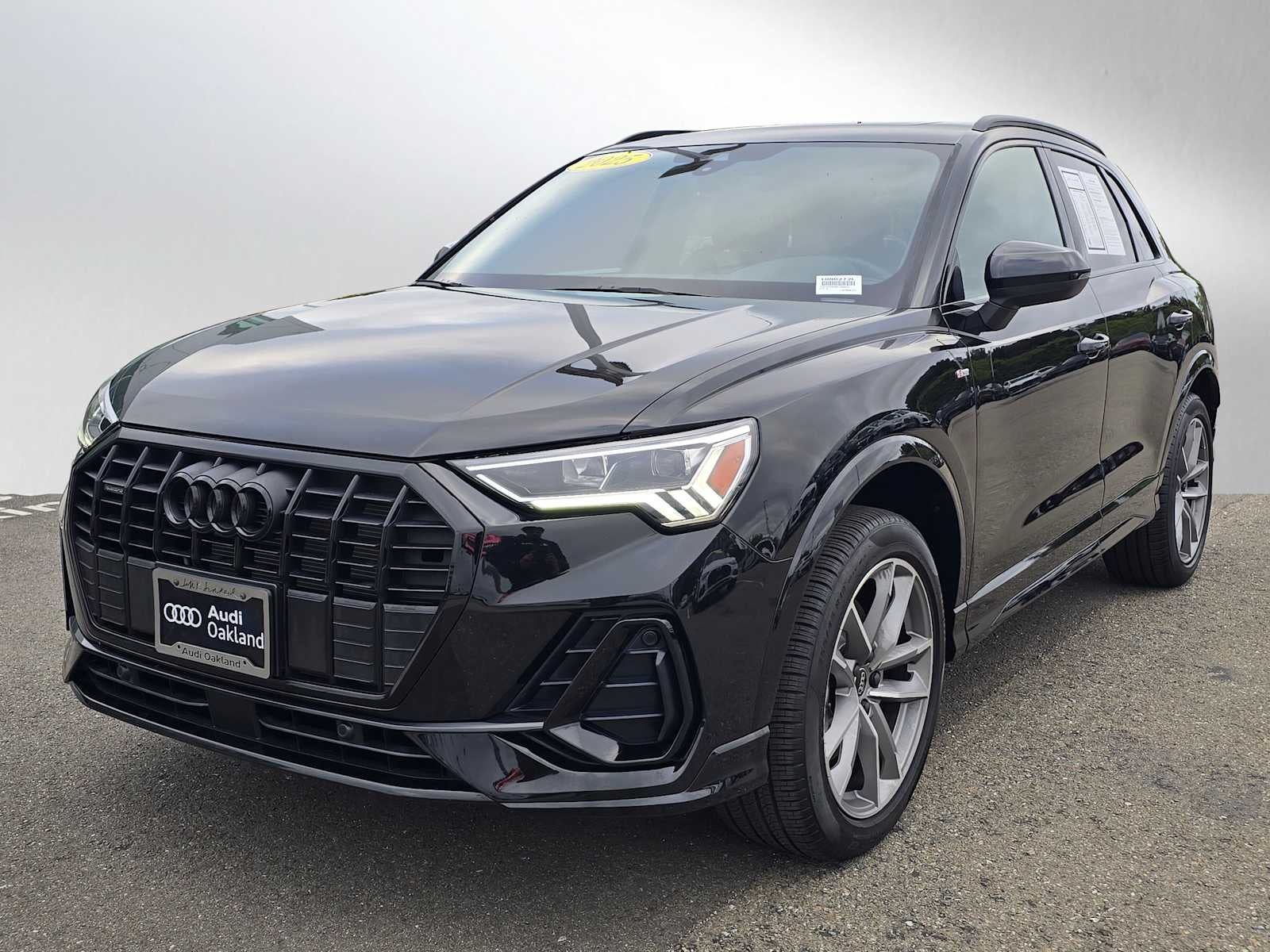 2025 Audi Q3 S line Premium