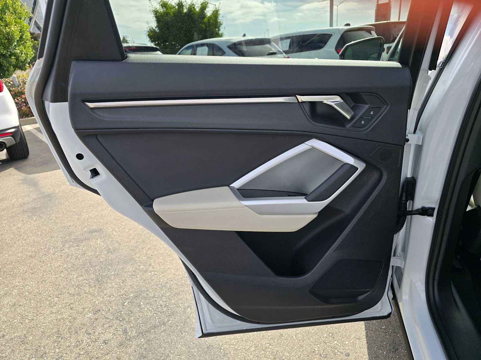 2024 Audi Q3 S line Premium