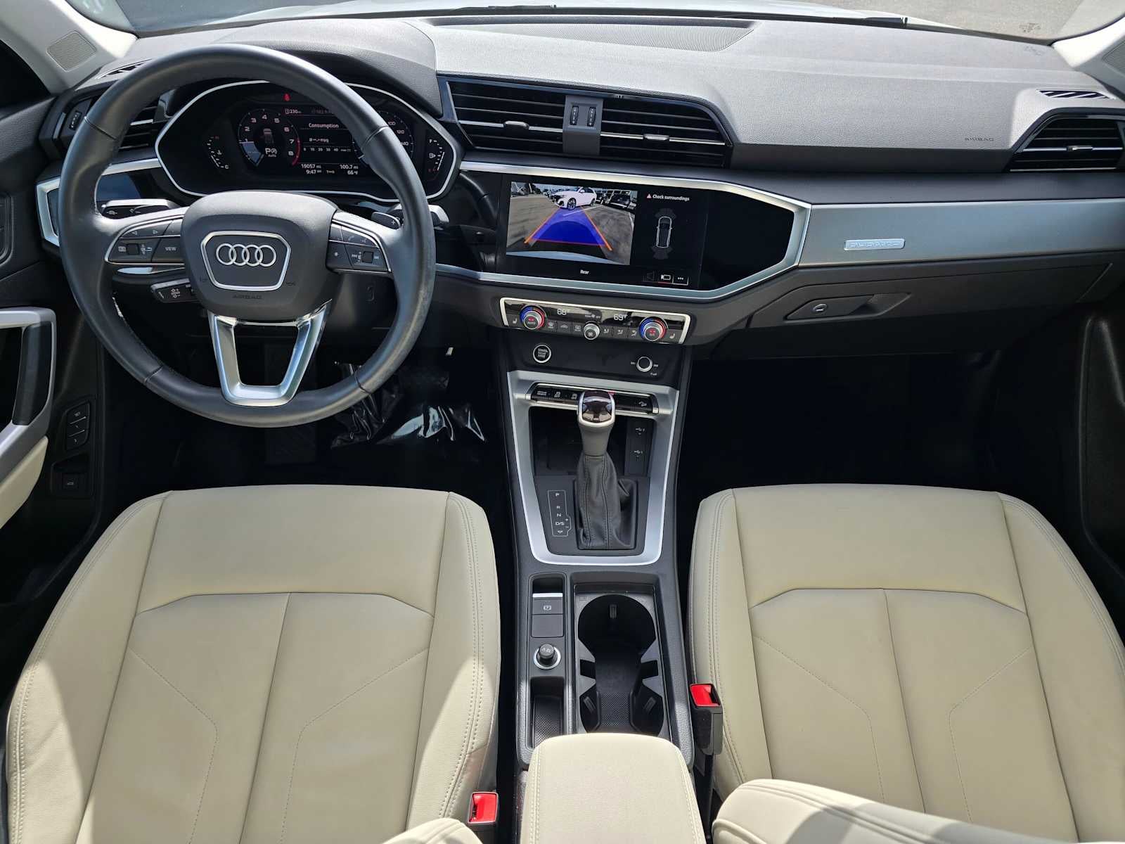 2024 Audi Q3 S line Premium