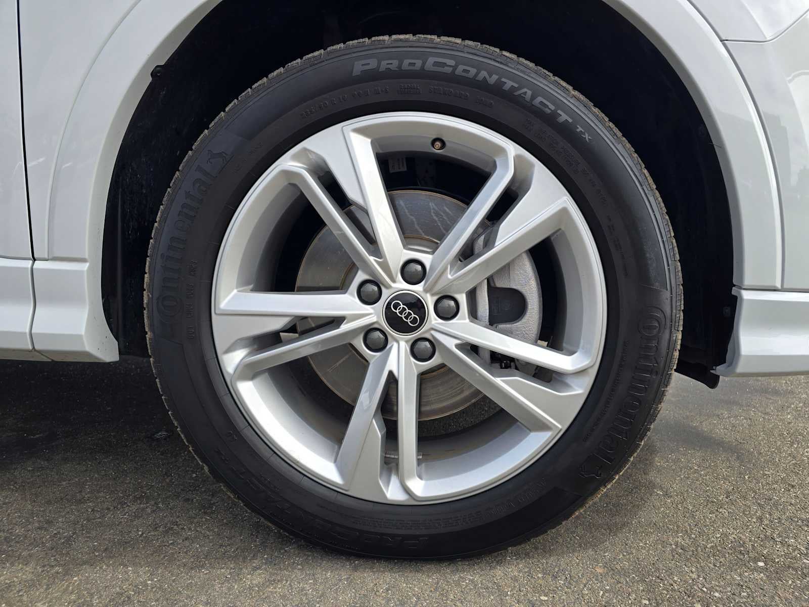 2024 Audi Q3 S line Premium
