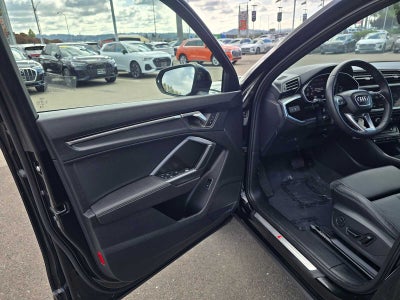 2025 Audi Q3 S line Premium
