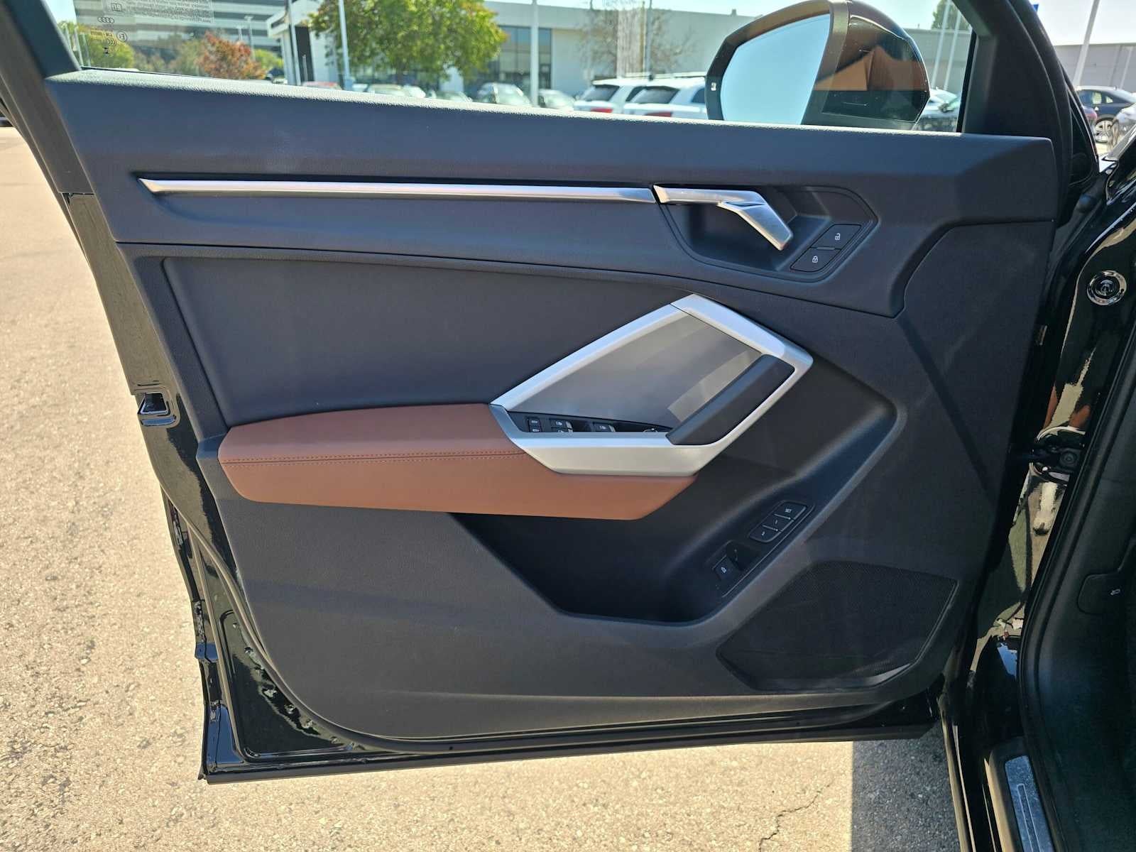 2024 Audi Q3 S line Premium