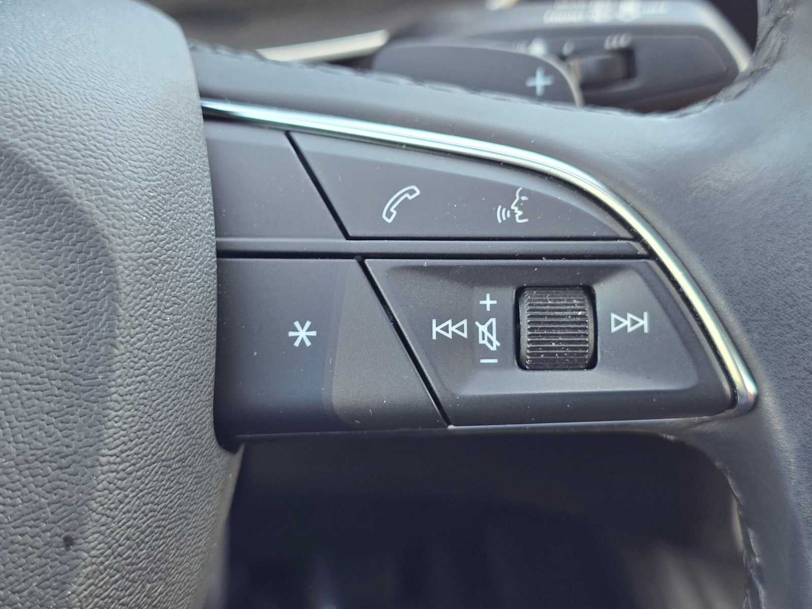 2024 Audi Q3 S line Premium