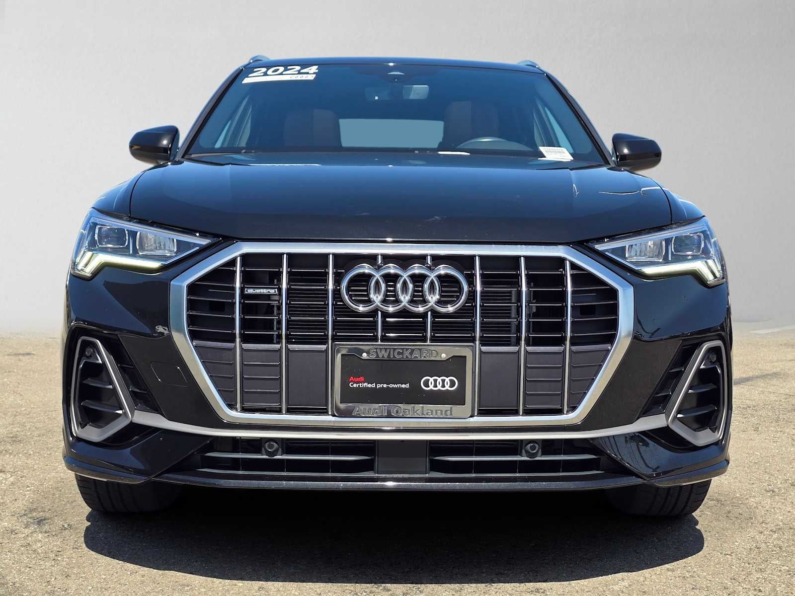 2024 Audi Q3 S line Premium