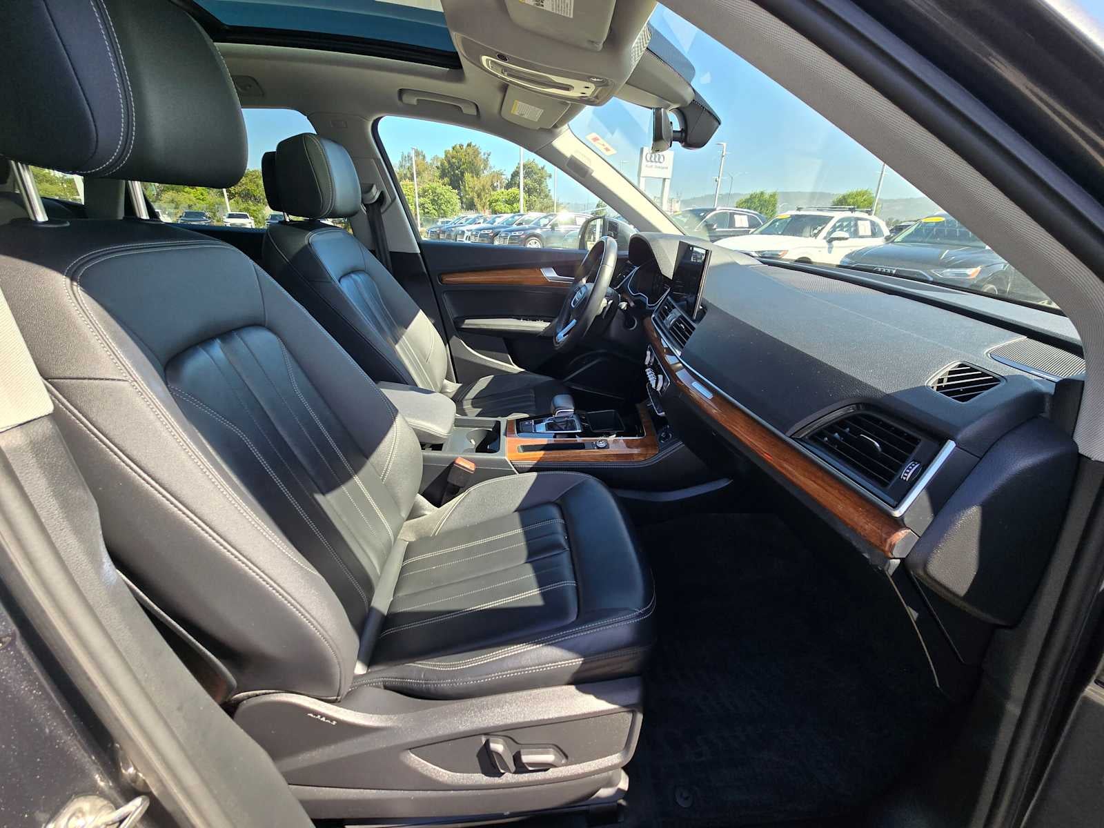 2023 Audi Q5 S line Premium Plus