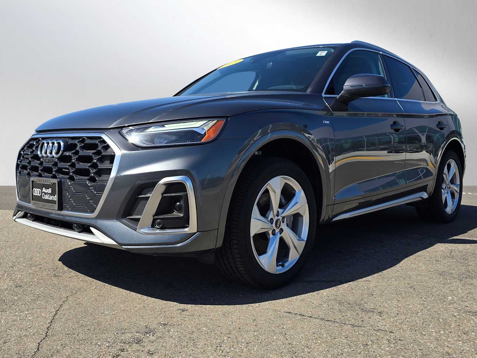 2023 Audi Q5 S line Premium Plus