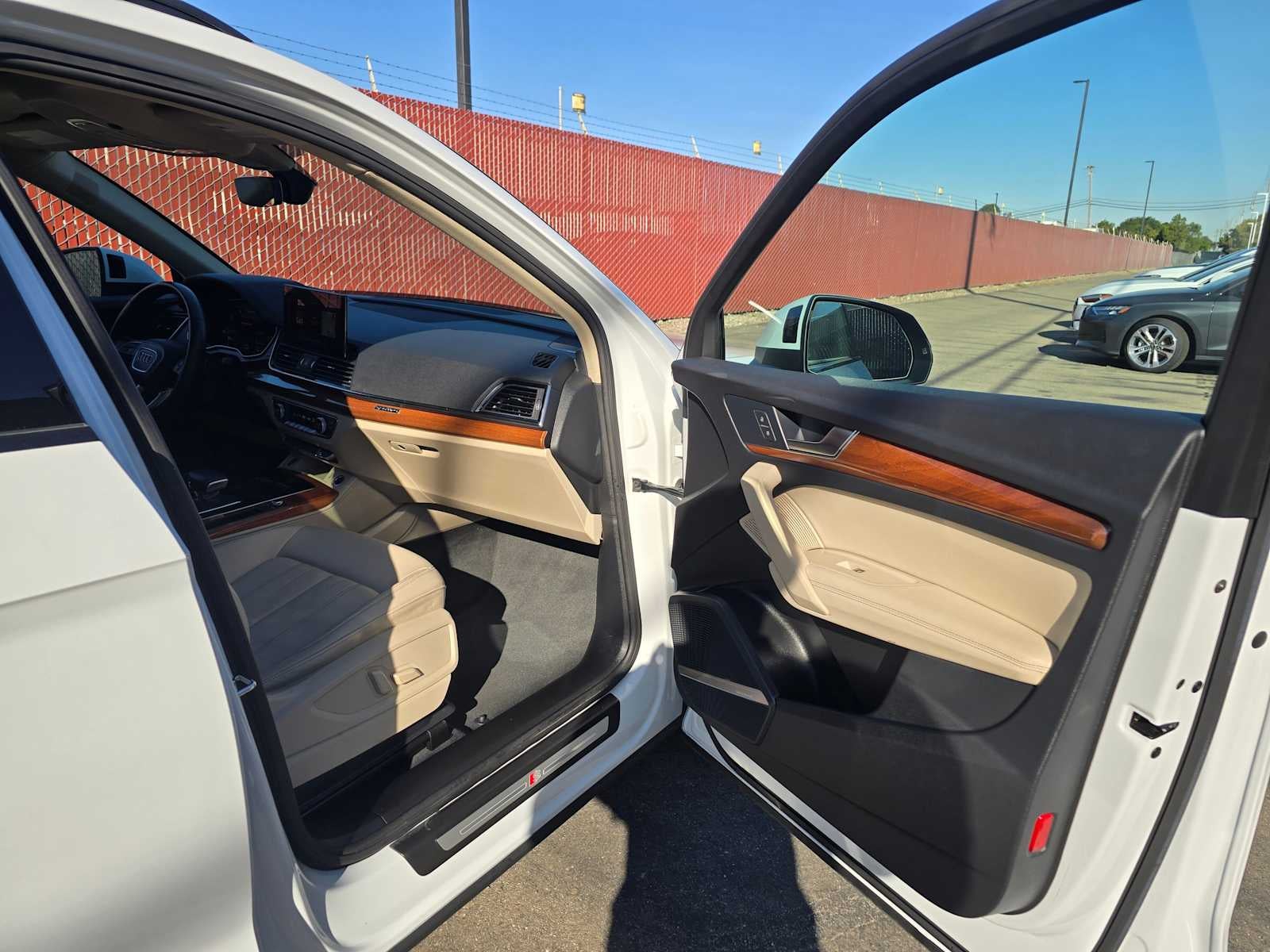 2023 Audi Q5 S line Premium Plus