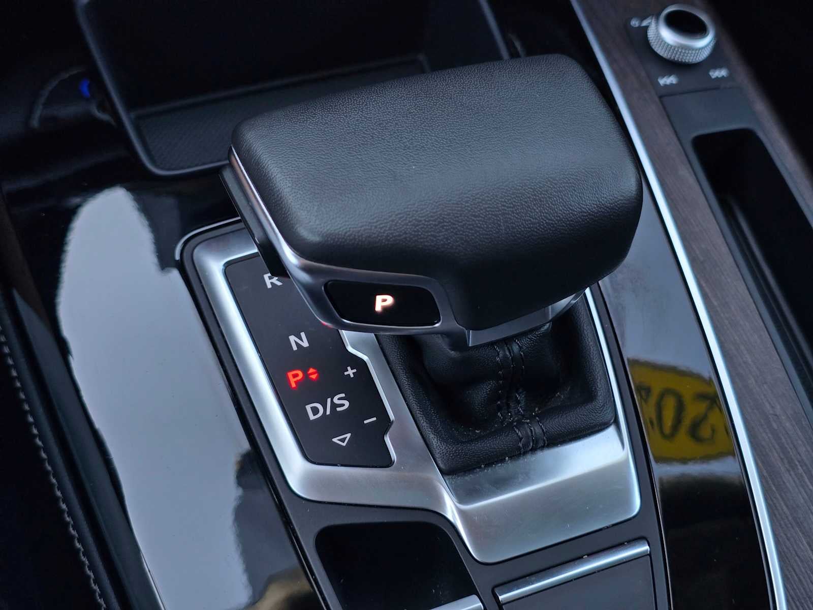 2024 Audi Q5 S line Premium Plus