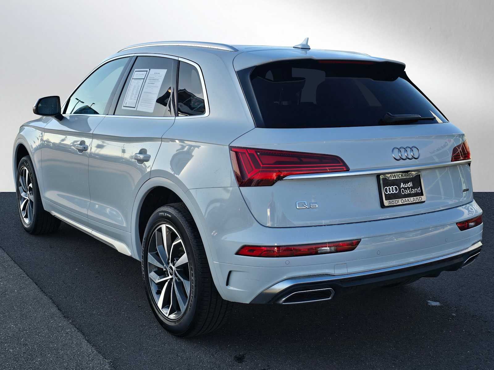 2024 Audi Q5 S line Premium Plus