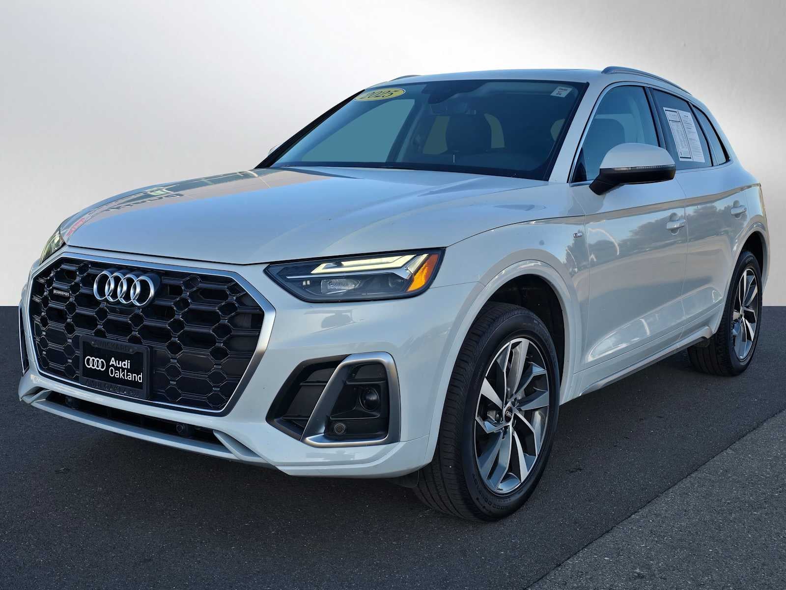 2024 Audi Q5 S line Premium Plus