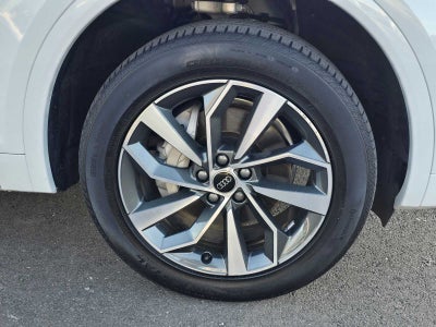 2024 Audi Q5 S line Premium Plus
