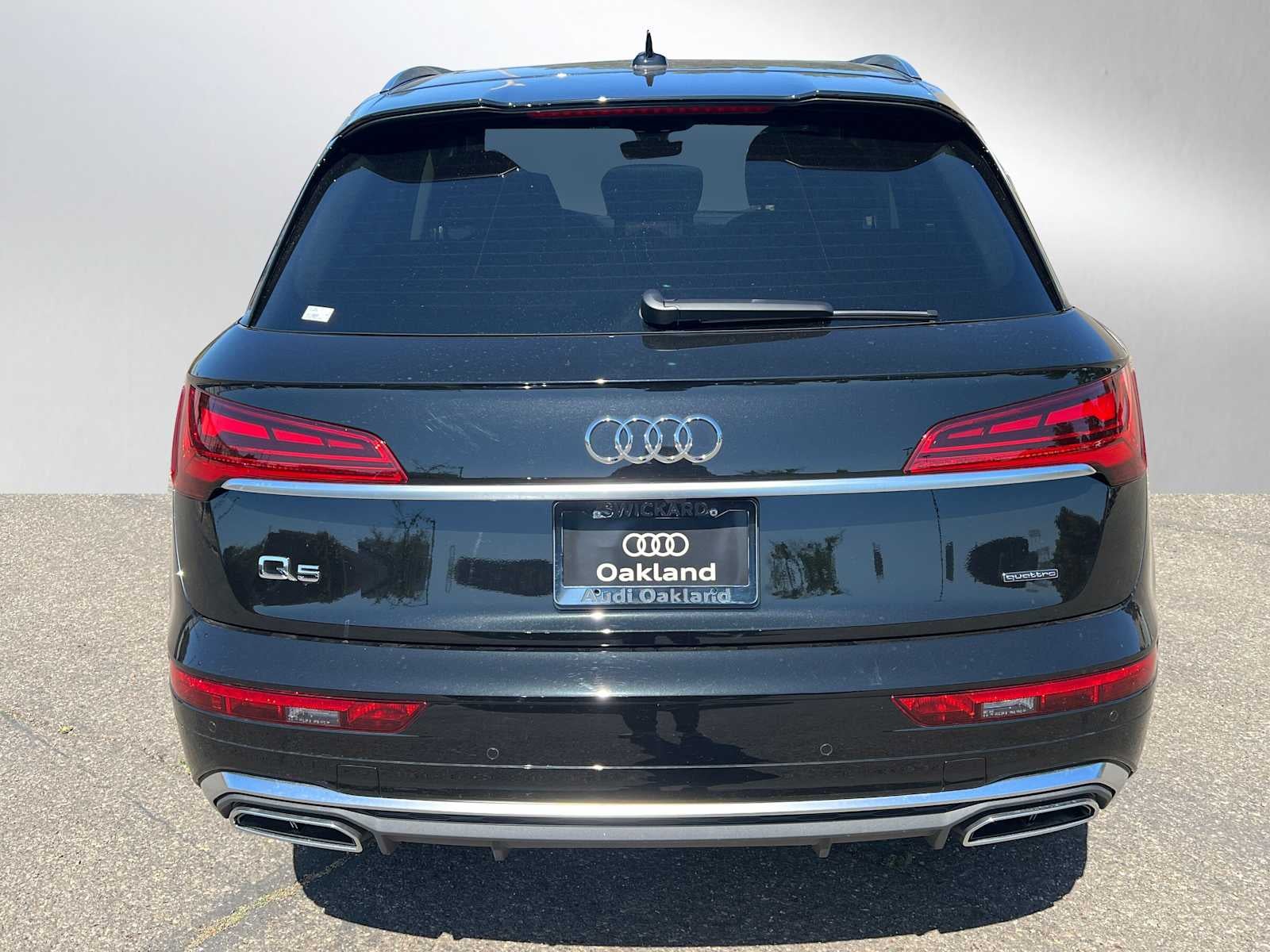 2023 Audi Q5 S line Premium Plus