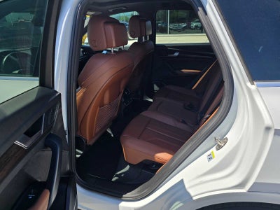 2024 Audi Q5 S line Premium Plus