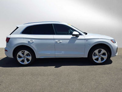 2024 Audi Q5 S line Premium Plus