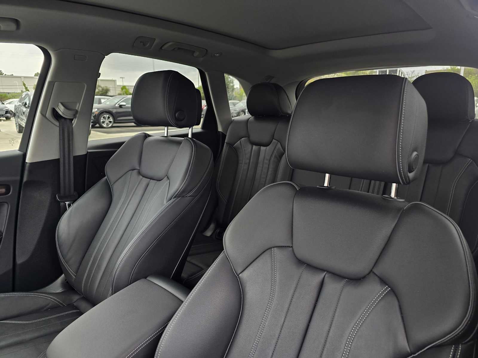 2024 Audi Q5 S line Premium Plus