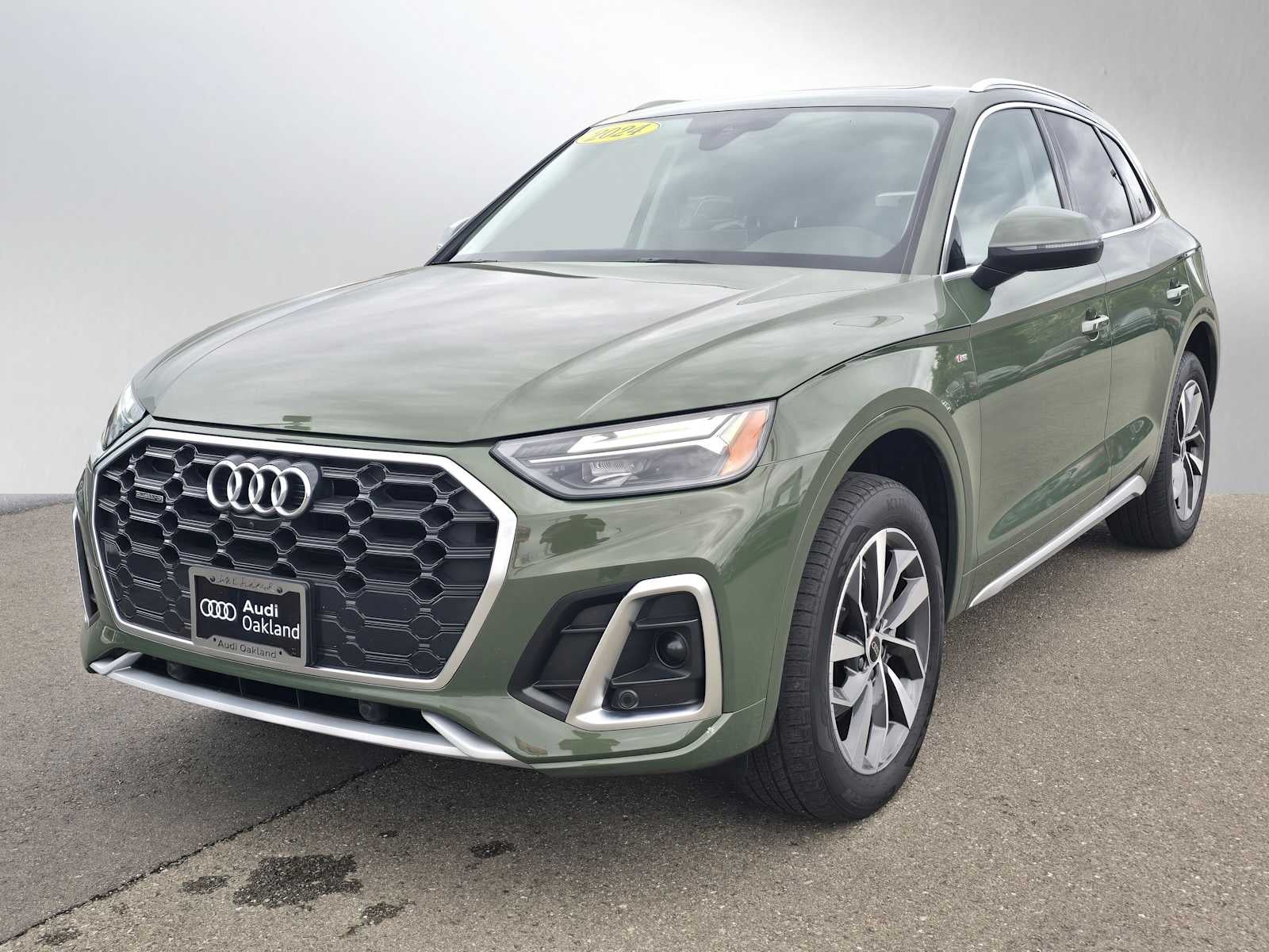 2024 Audi Q5 S line Premium Plus