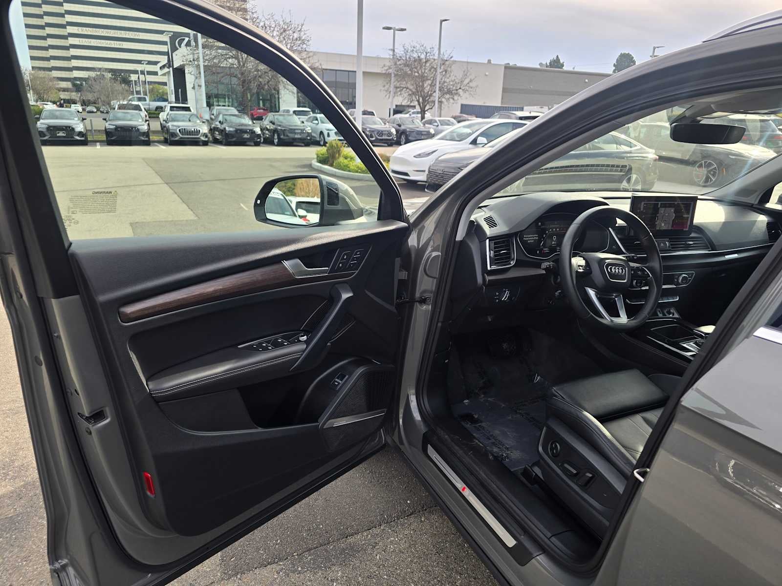 2025 Audi Q5 S line Premium Plus