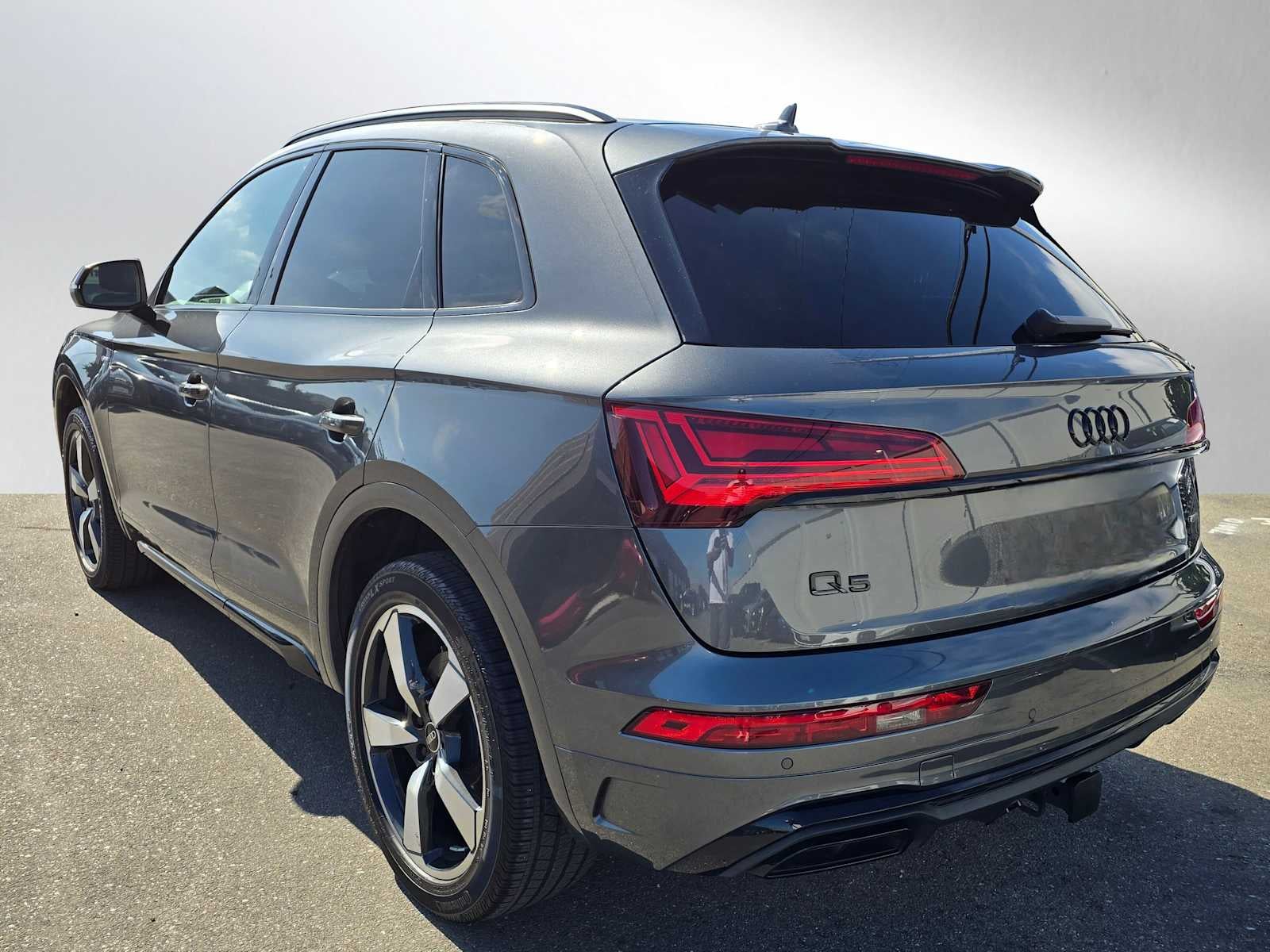 2023 Audi Q5 S line Premium Plus