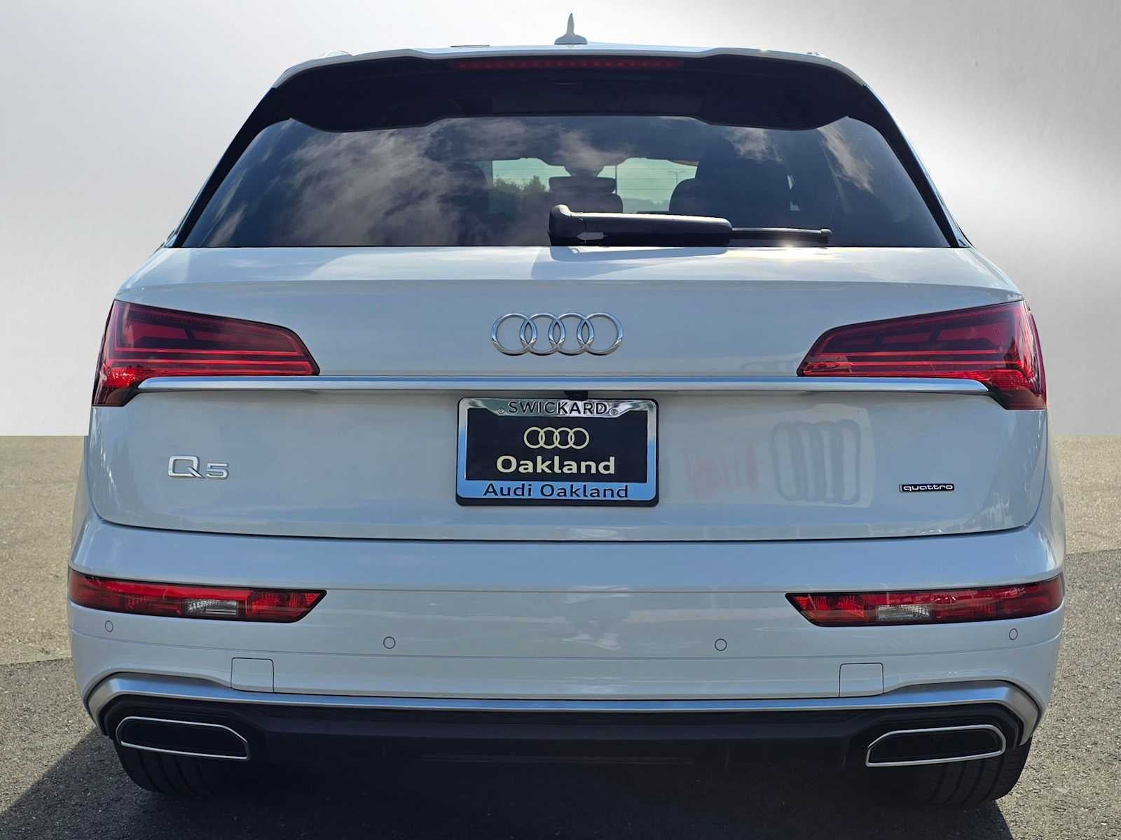 2023 Audi Q5 S line Premium Plus