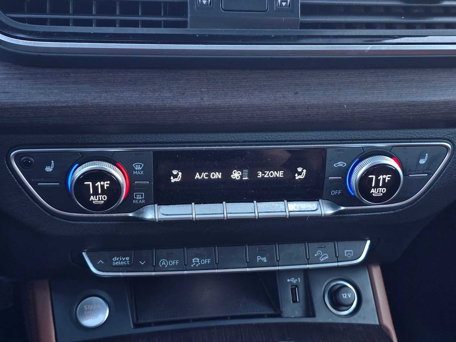 2025 Audi Q5 S line Premium Plus