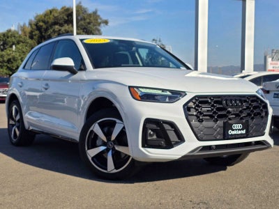 2023 Audi Q5 S line Premium Plus