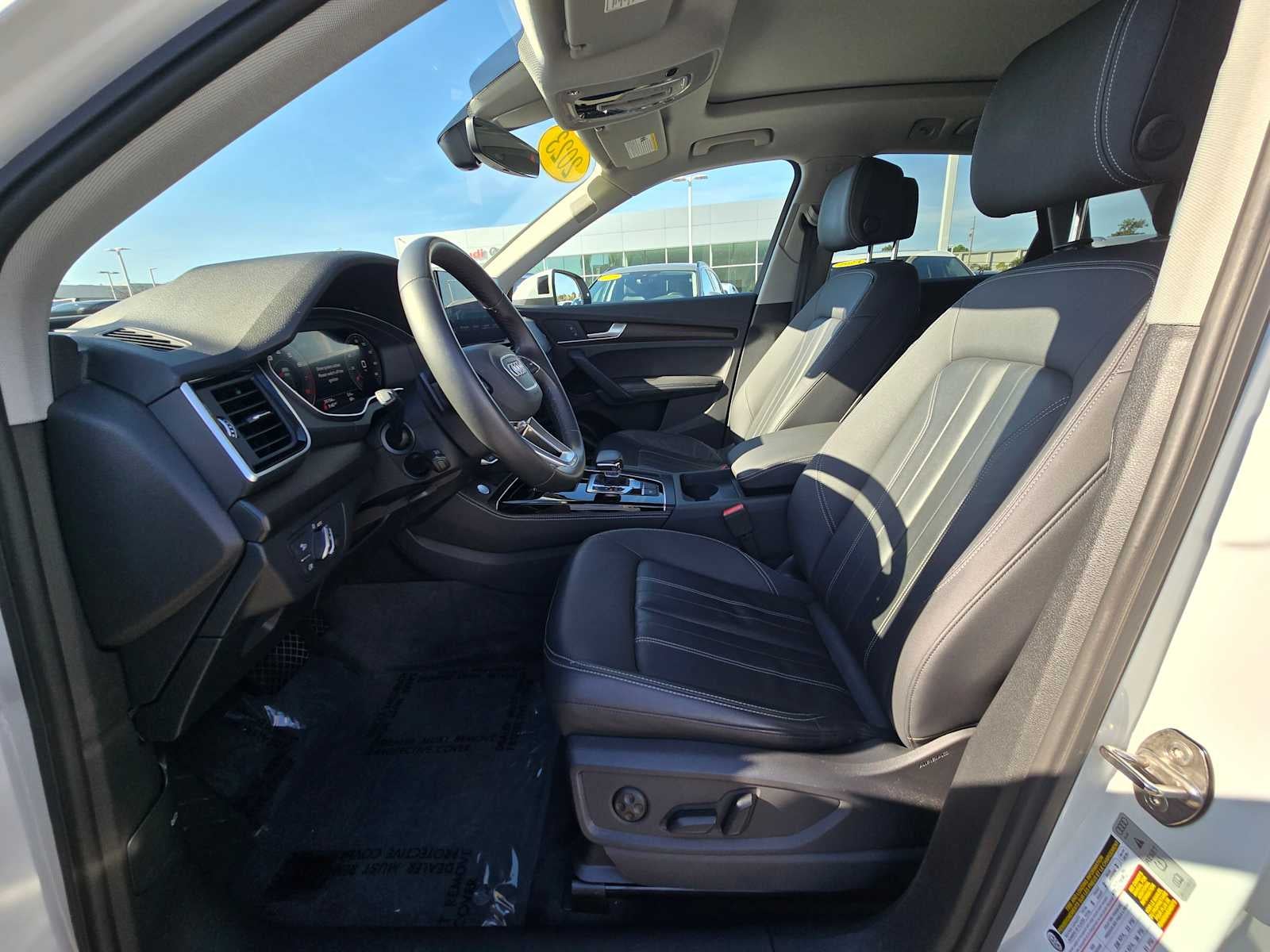2023 Audi Q5 S line Premium Plus