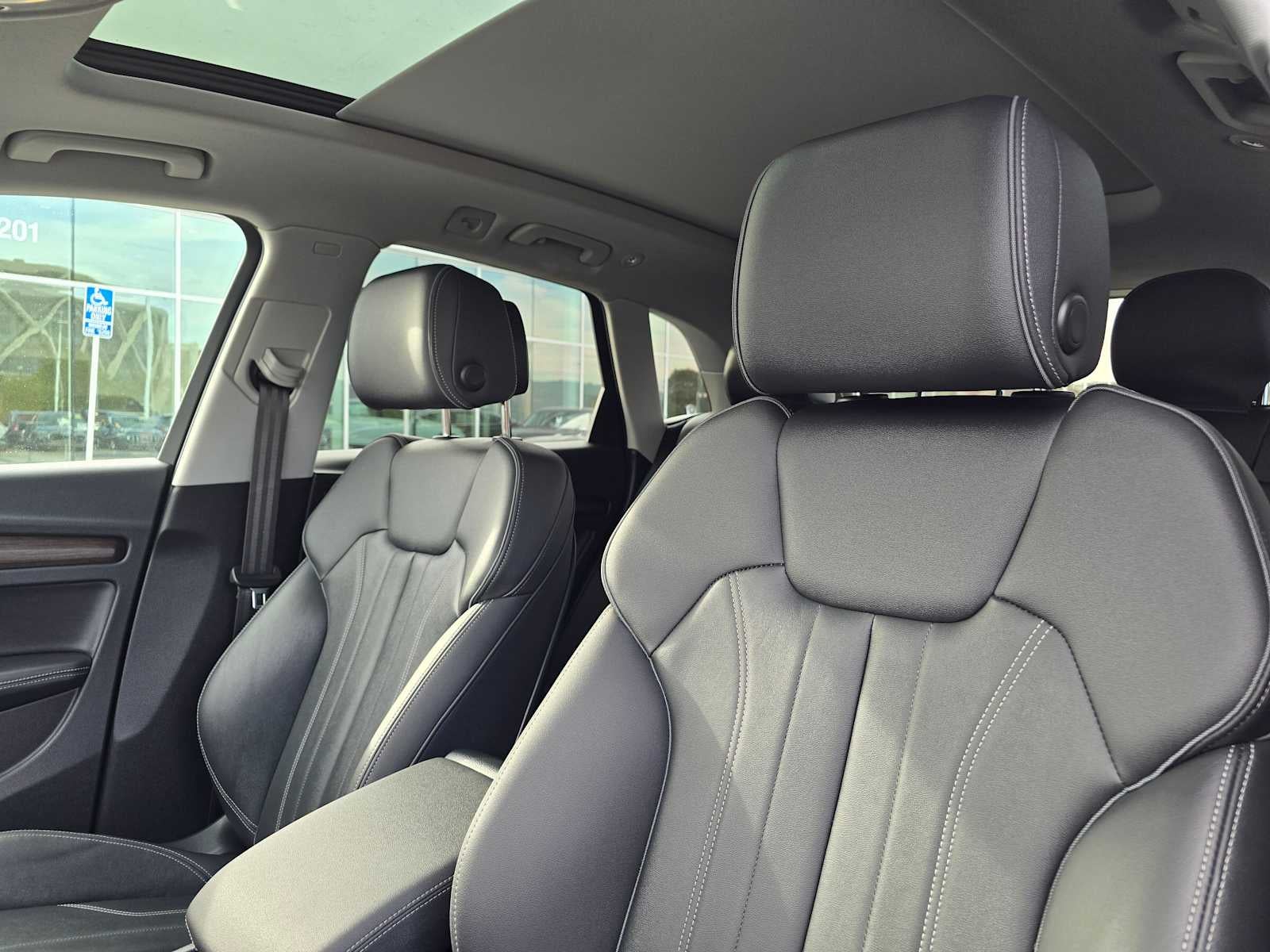 2025 Audi Q5 S line Premium Plus