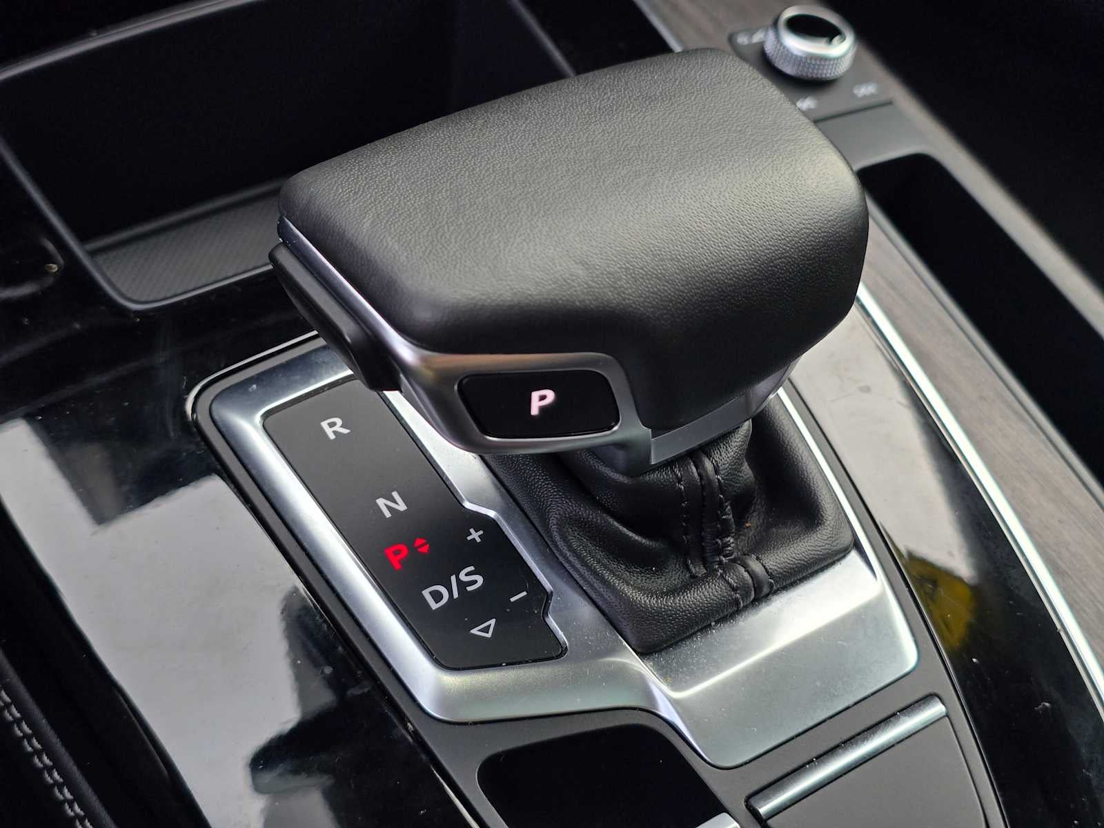 2025 Audi Q5 S line Premium Plus