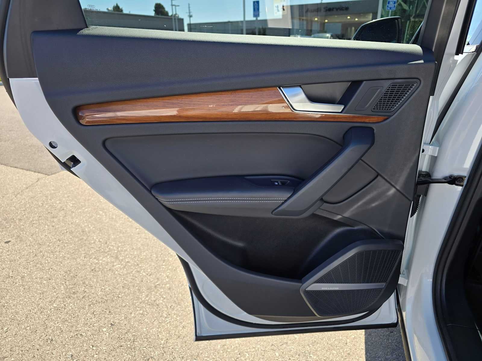 2023 Audi Q5 S line Premium Plus