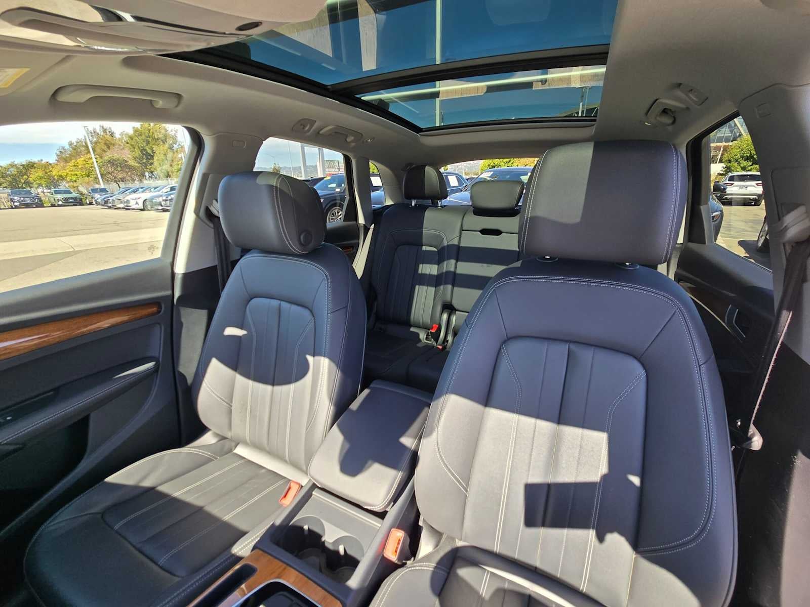 2023 Audi Q5 S line Premium Plus