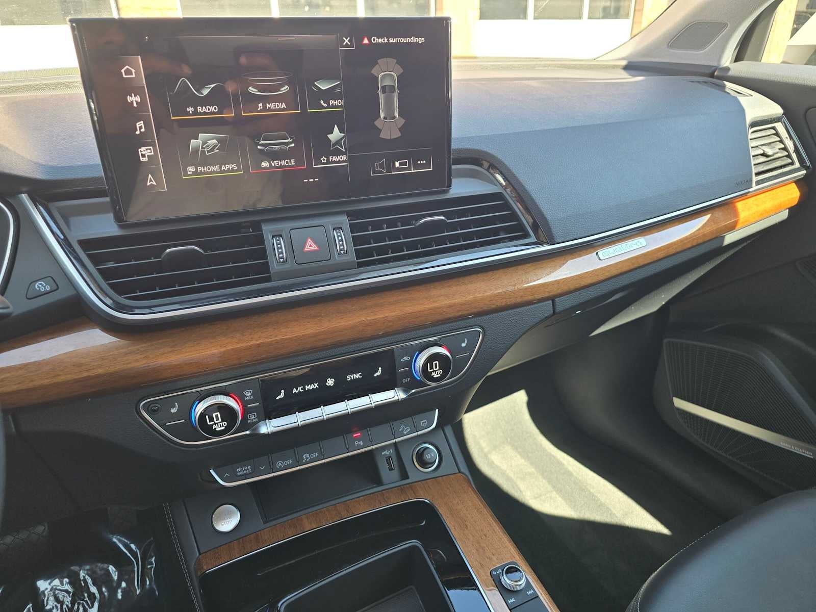 2023 Audi Q5 S line Premium Plus
