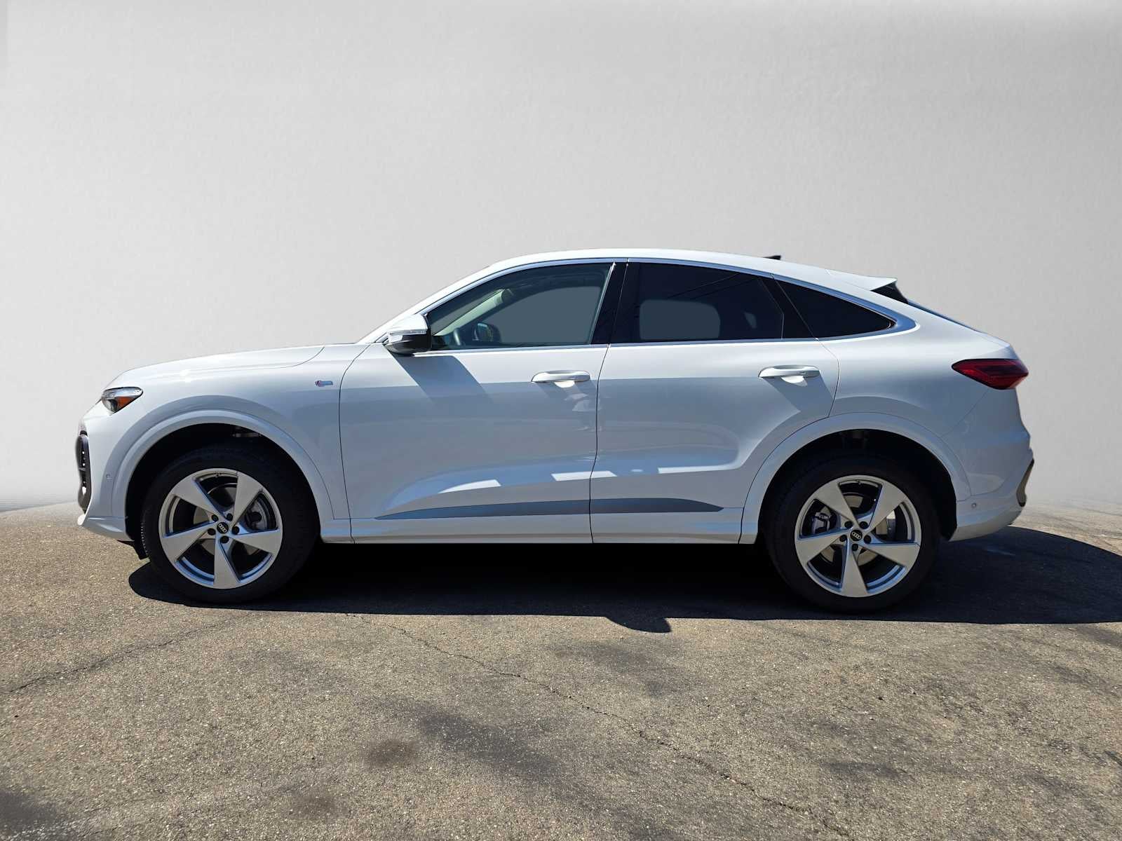2025 Audi New Q5 Sportback Premium Plus