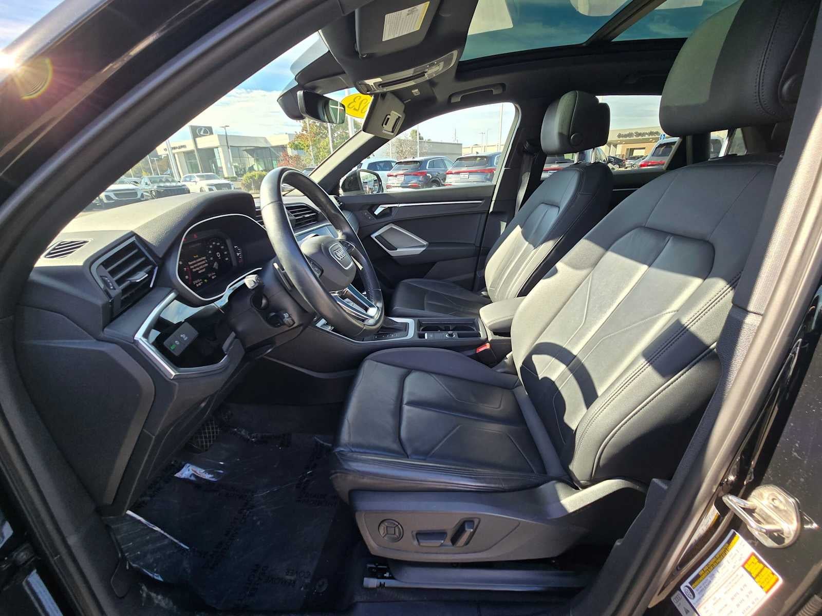 2023 Audi Q3 S line Premium Plus