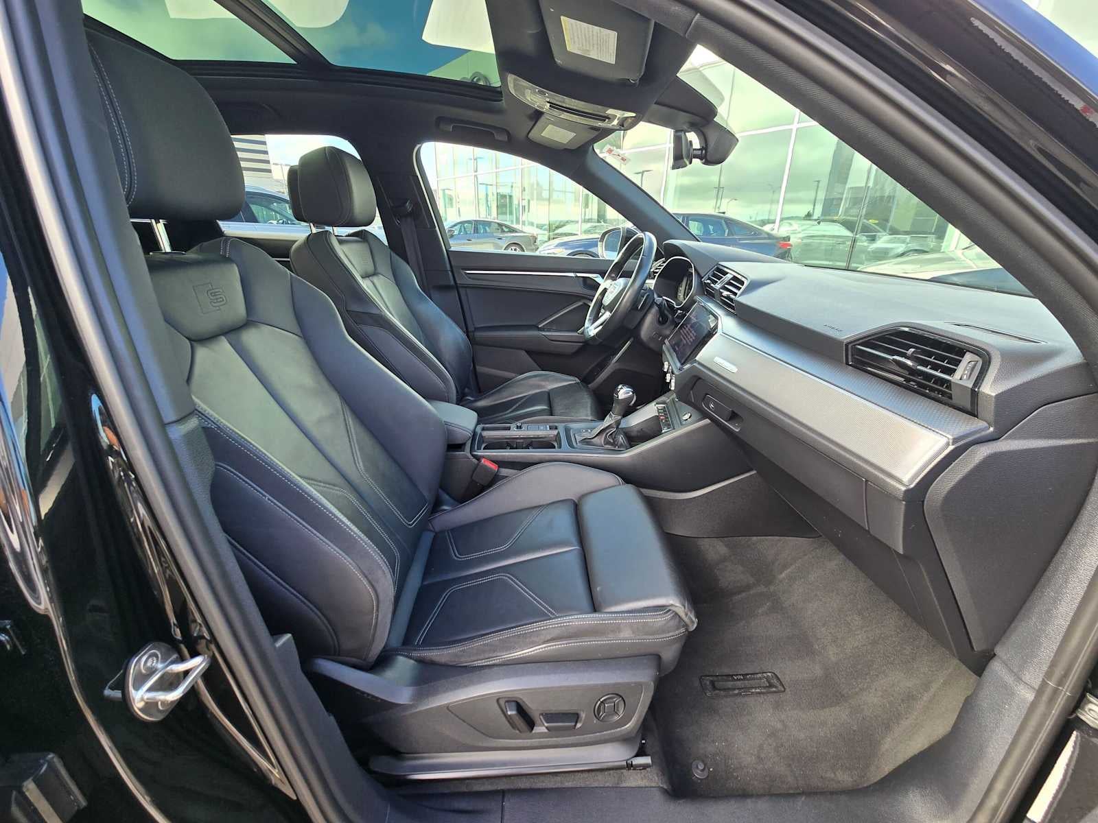 2022 Audi Q3 S line Premium Plus