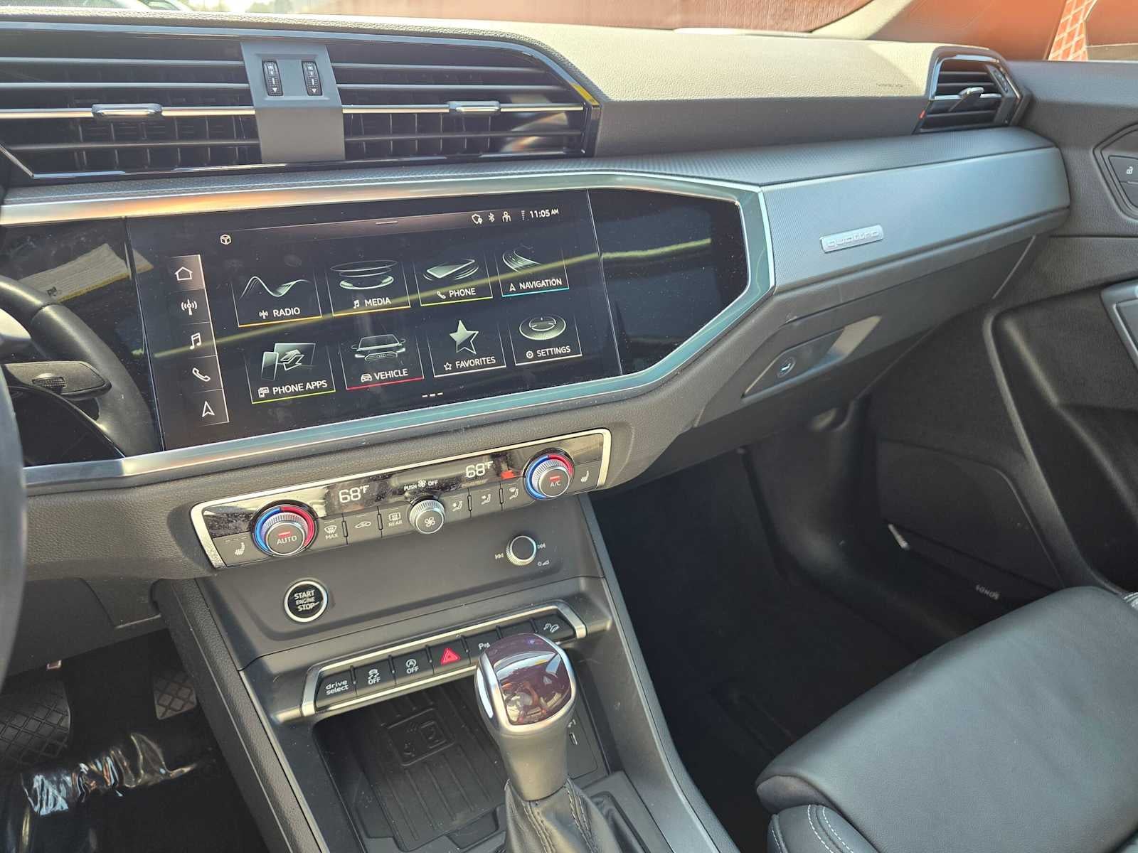 2024 Audi Q3 S line Premium Plus