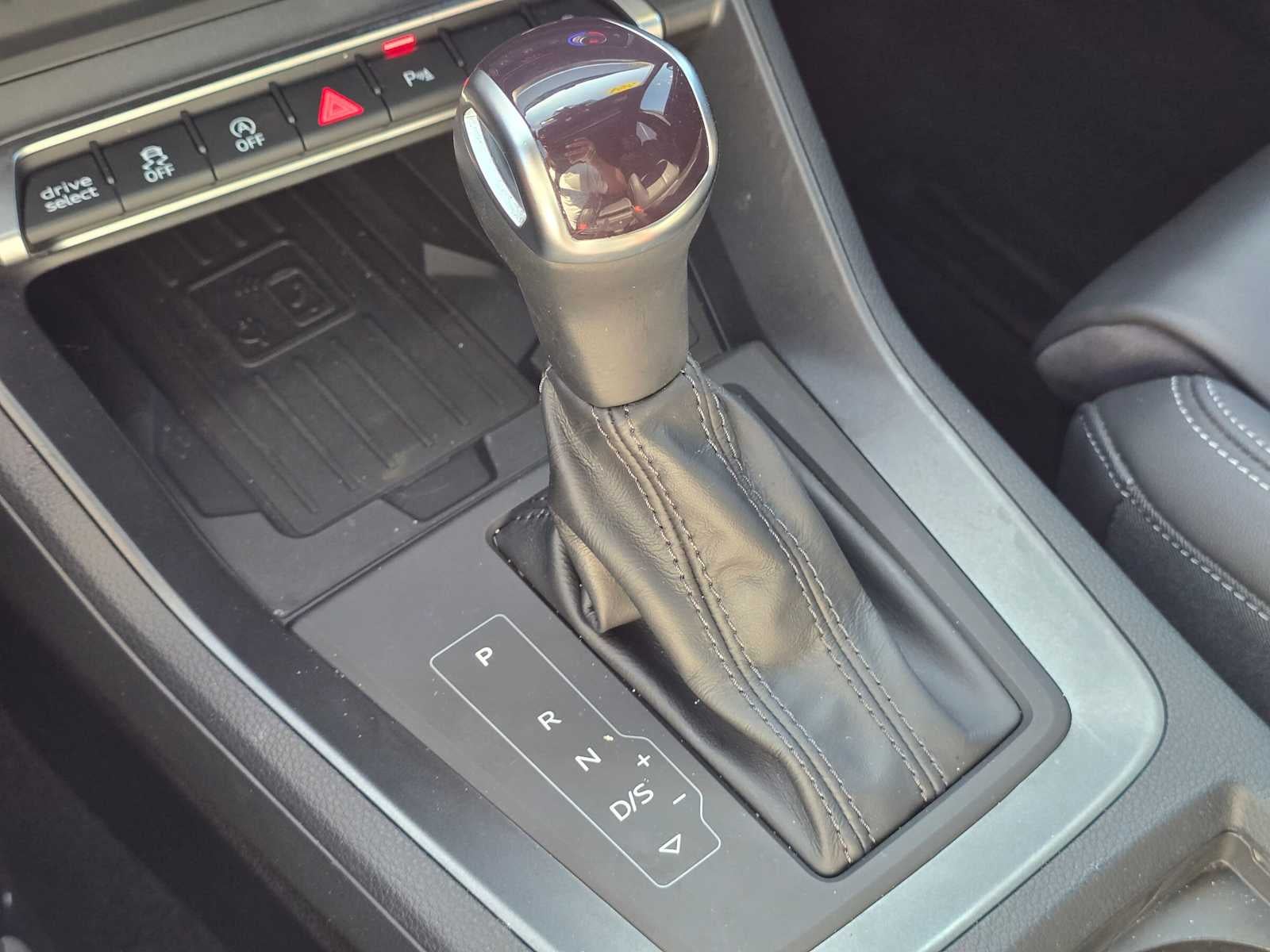 2024 Audi Q3 S line Premium Plus