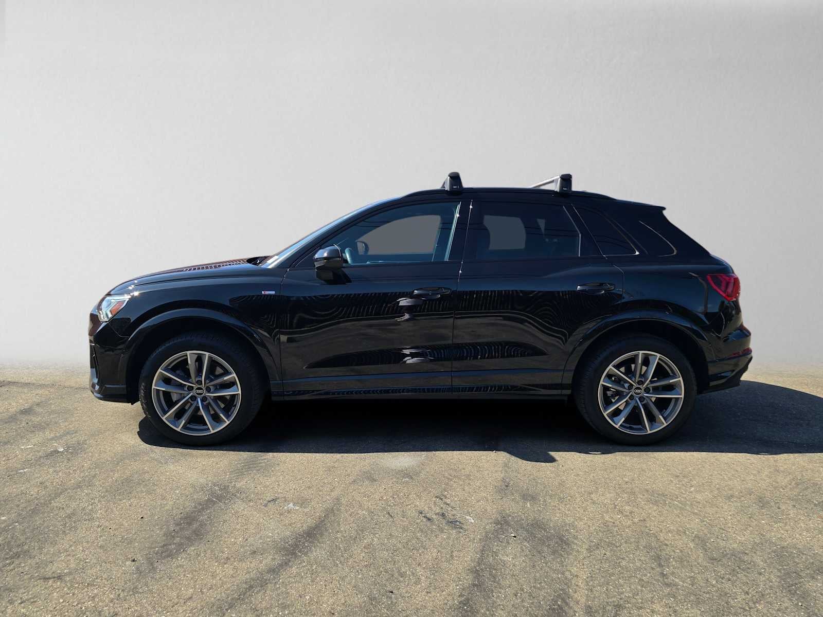2024 Audi Q3 S line Premium Plus
