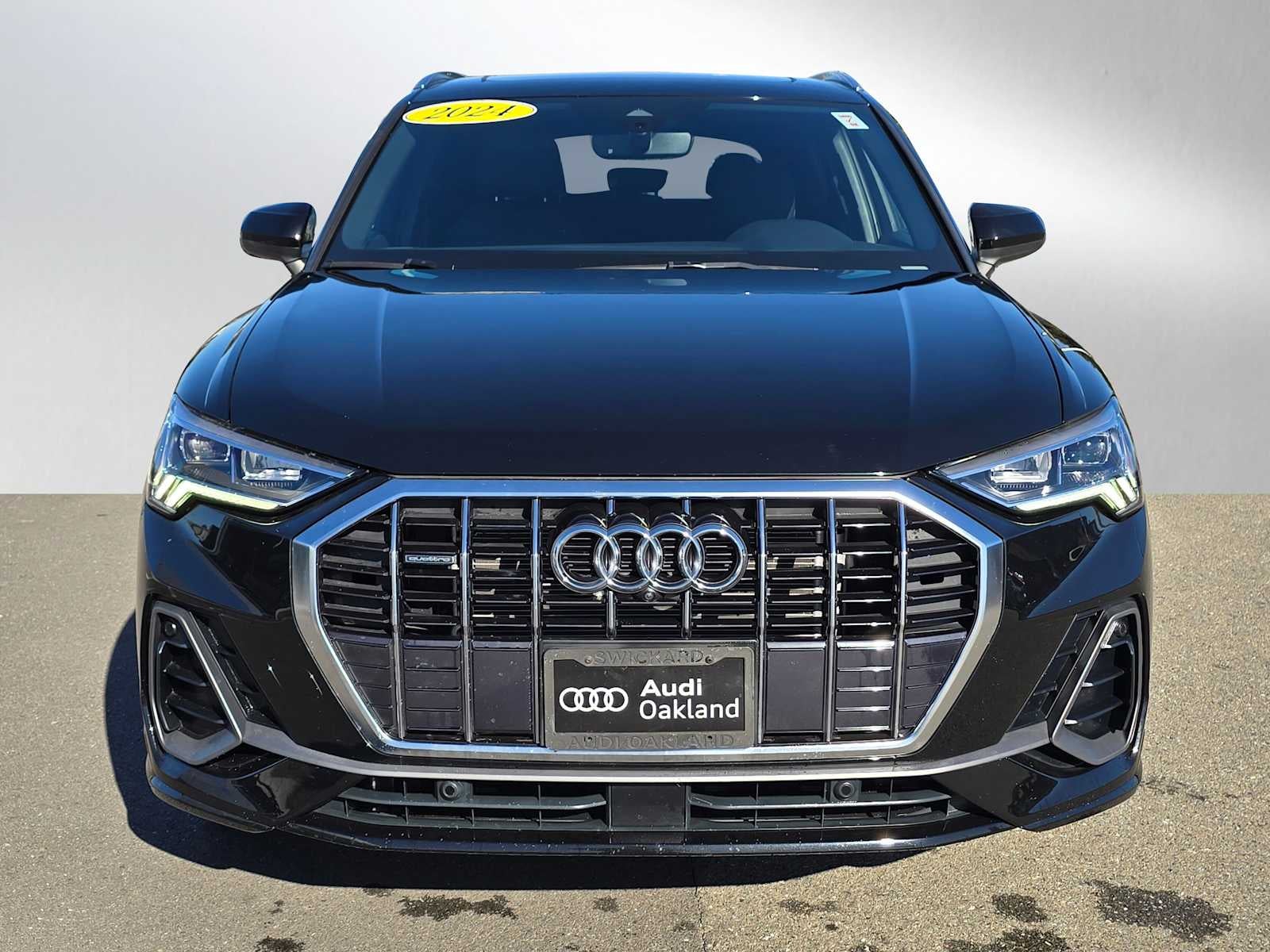 2024 Audi Q3 S line Premium Plus