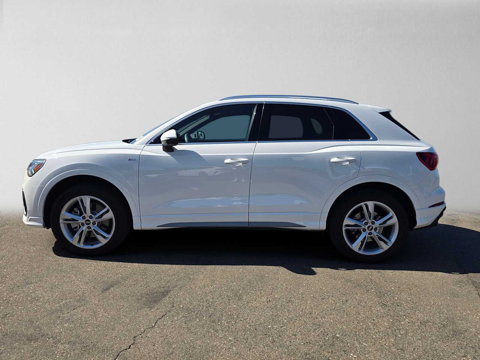 2023 Audi Q3 S line Premium Plus