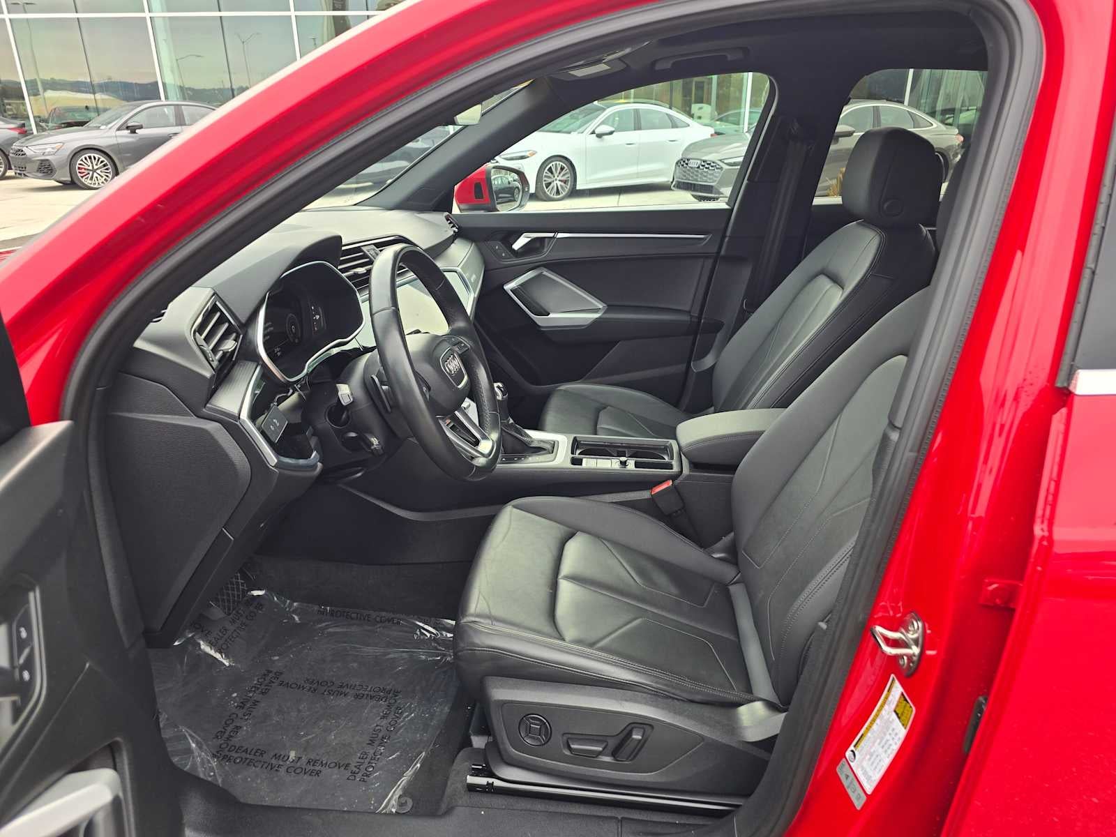 2024 Audi Q3 S line Premium Plus