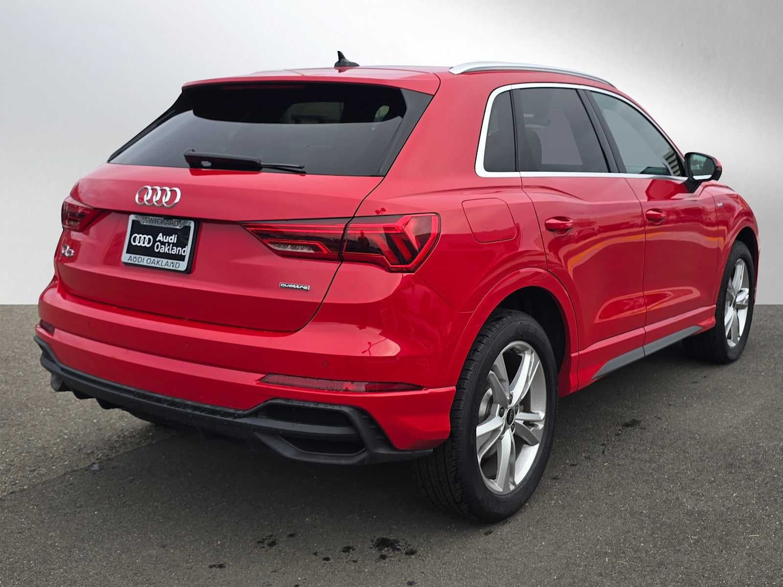 2024 Audi Q3 S line Premium Plus