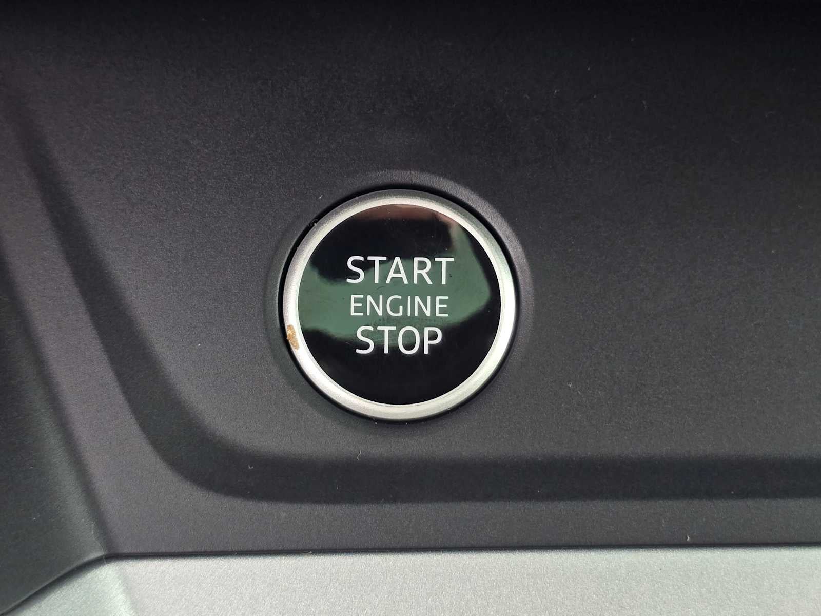 2024 Audi Q3 S line Premium Plus